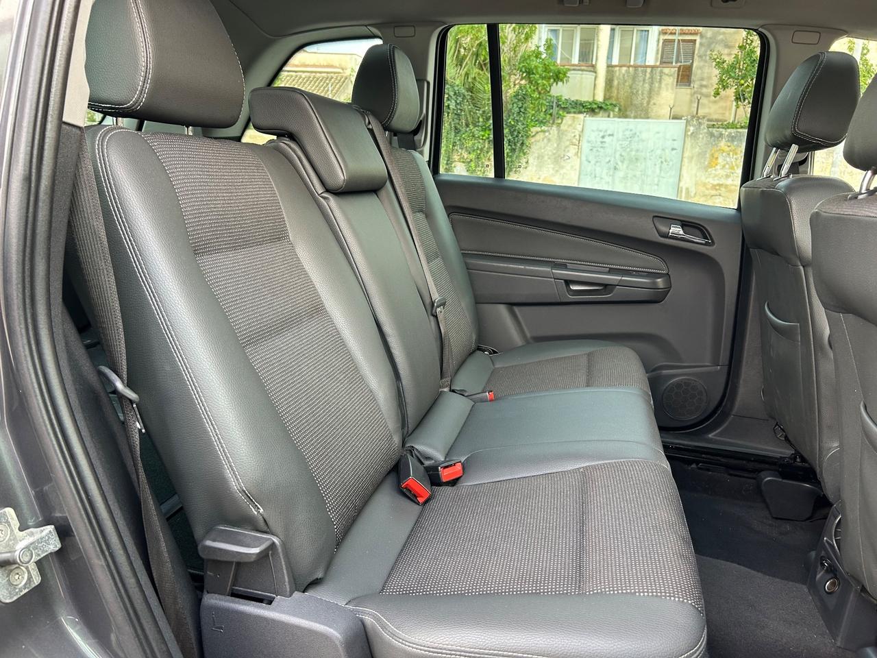Opel Zafira 1.9 16V CDTI 150CV Cosmo