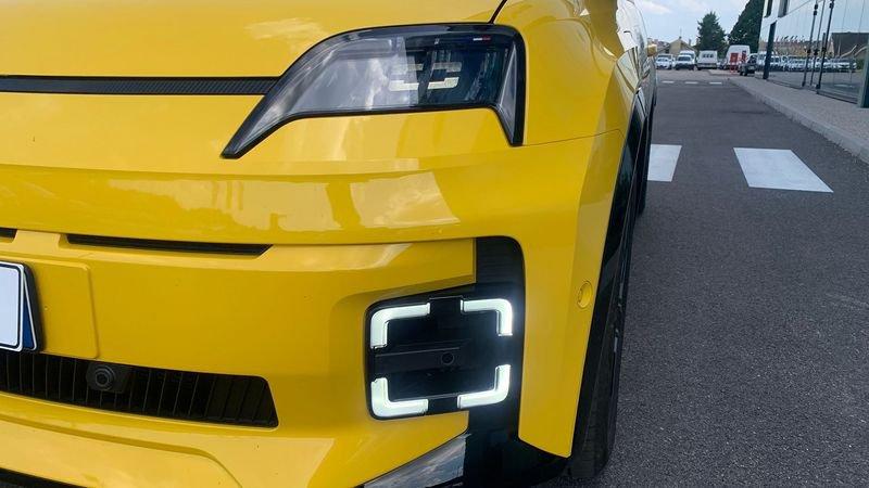 Renault 5 E-Tech Electric RENAULT iconic cinq 150 cv comfort range