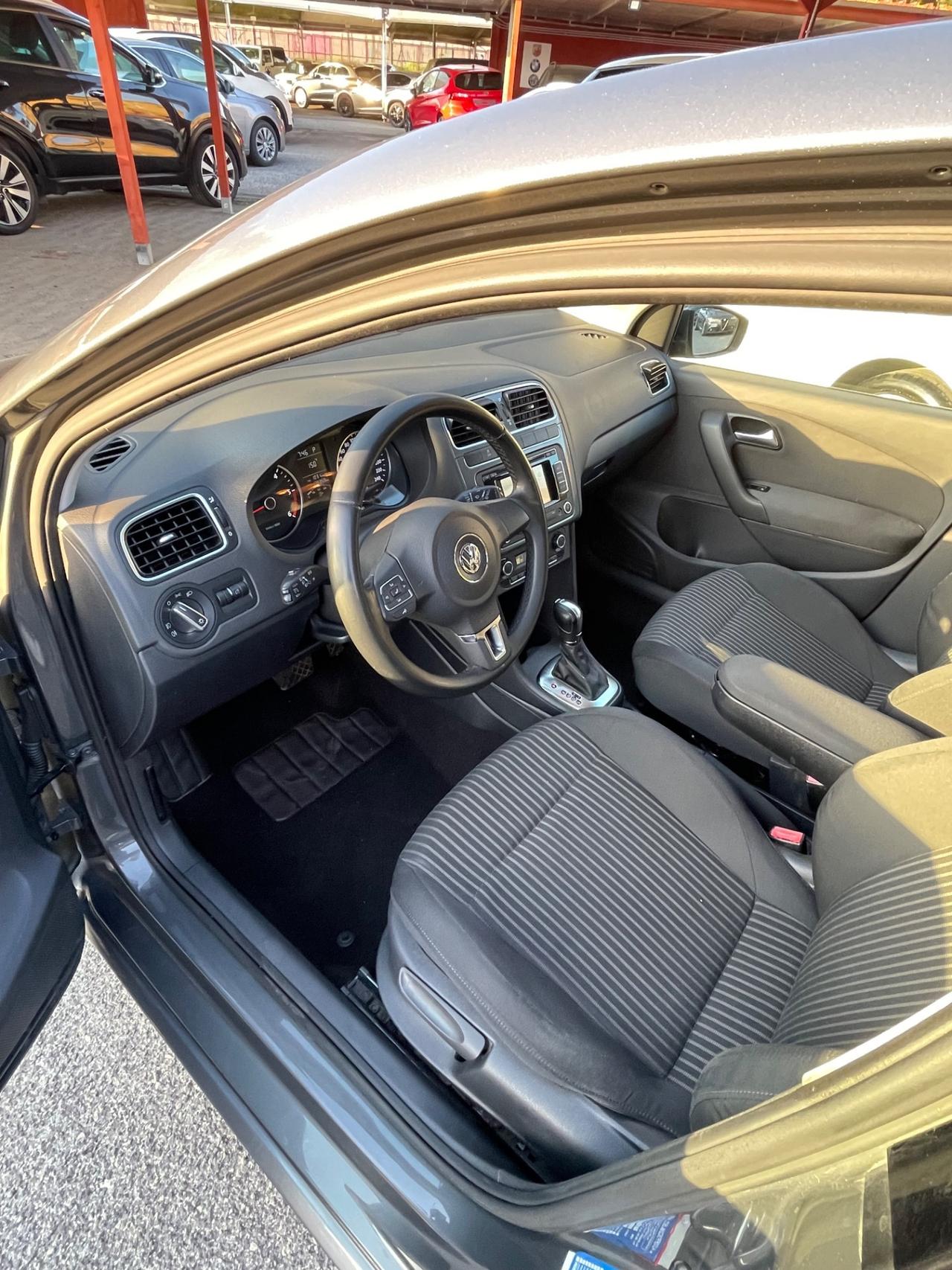 Polo 1.6 TDI 90 CV DSG-XENON-NAVI-LED-RATE-