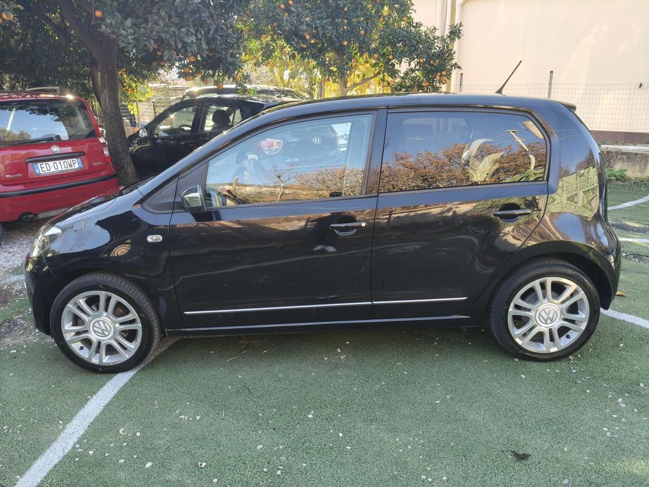 VOLKSWAGEN UP 1000 A METANO 5P FULL OPTIONAL