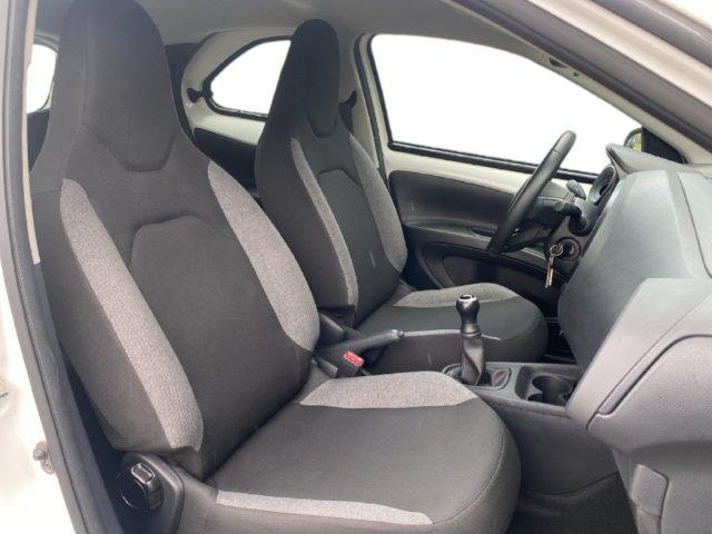 TOYOTA Aygo X 1.0 VVT-i 72 CV 5 porte Active