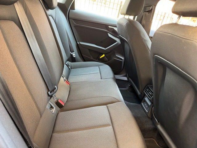 AUDI A3 SPB 30 g-tron S tronic Business