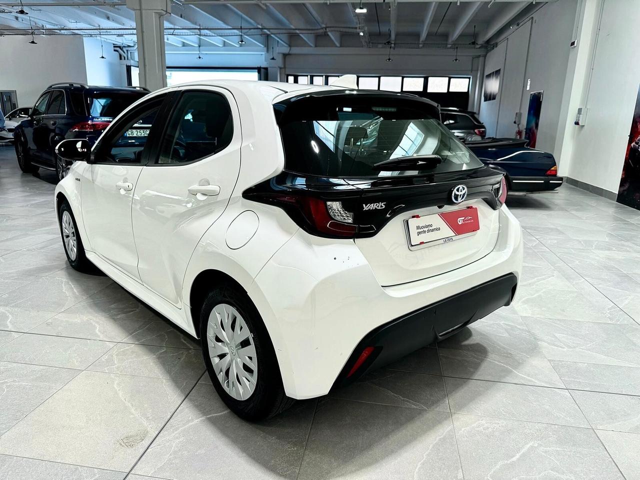 Toyota Yaris 1.5 Hybrid 5 porte Business