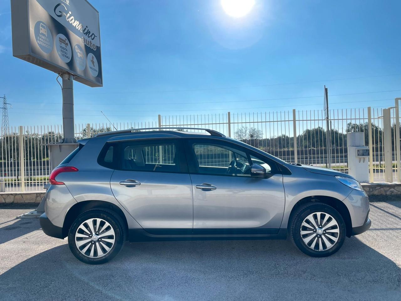 PEUGEOT 2008 BlueHDi 100 S&S Allure