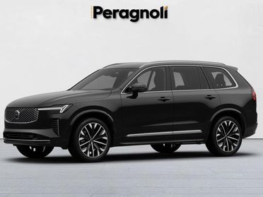 VOLVO XC90 B5 AWD automatico 7 posti Plus Bright KM0