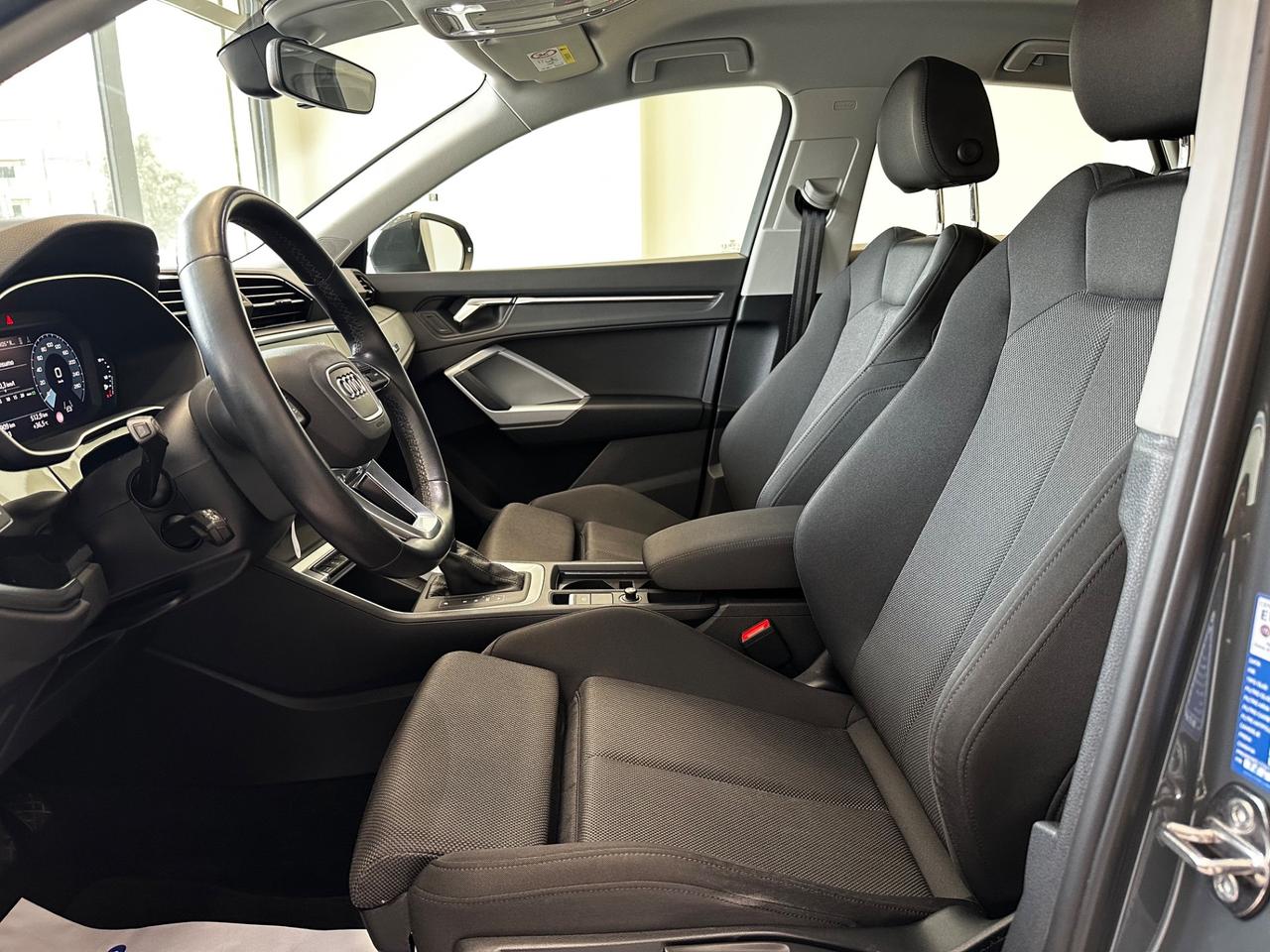 Audi Q3 SPB 35 TDI S tronic Business Plus