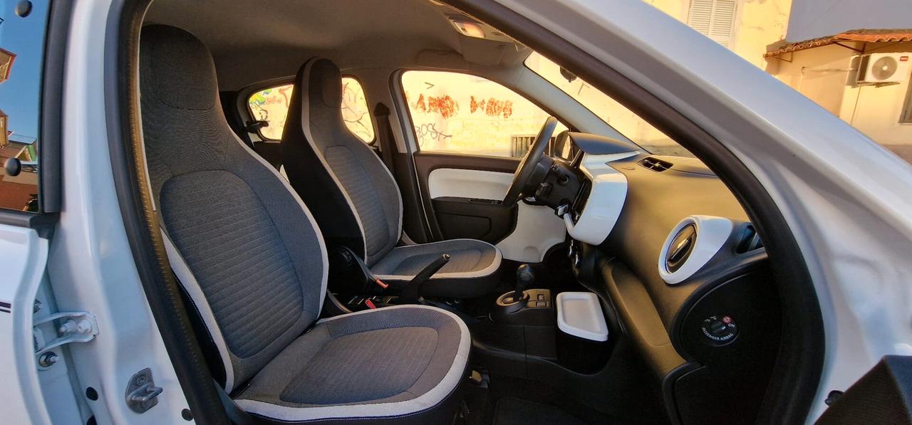 Renault Twingo SCe EDC Intens