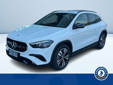 Mercedes-Benz GLA 200d Automatic Advanced Progressive