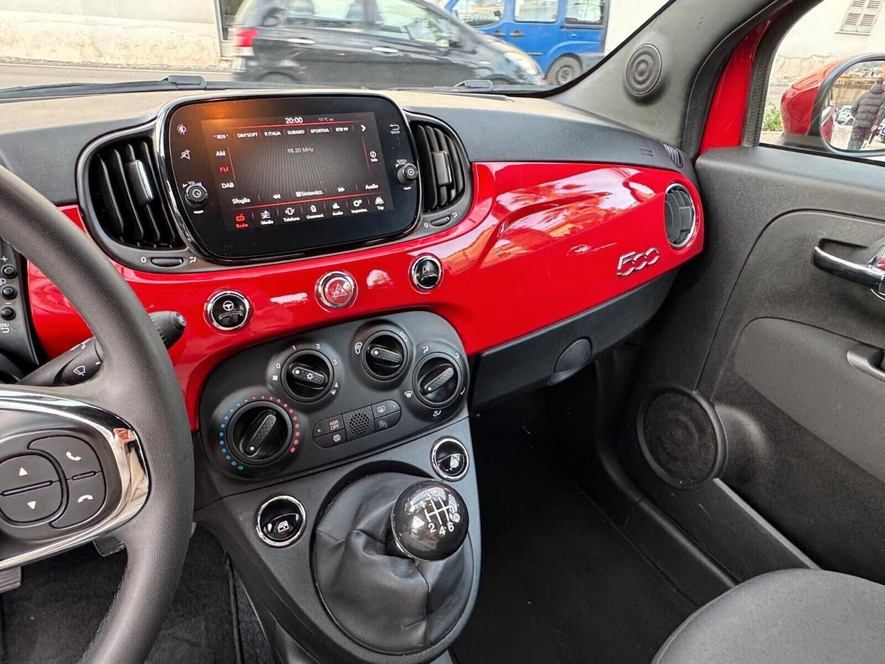 Fiat 500 1.0 Hybrid Red 2023