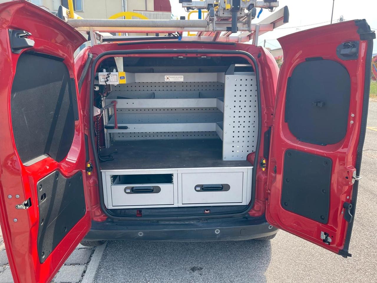 Fiat Fiorino 1.3 MJT 95CV Cargo Adventure