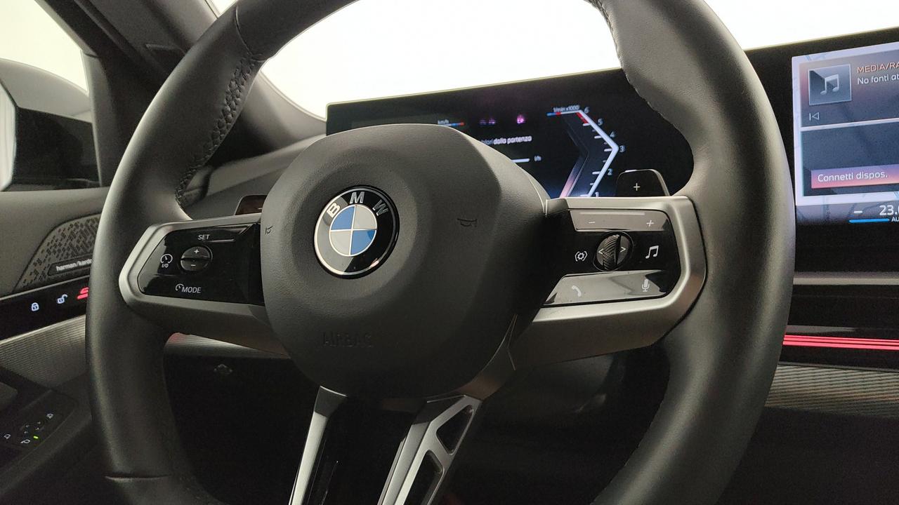 BMW Serie 5 G60 Berlina - 520d 48V xdrive MSport Pro auto