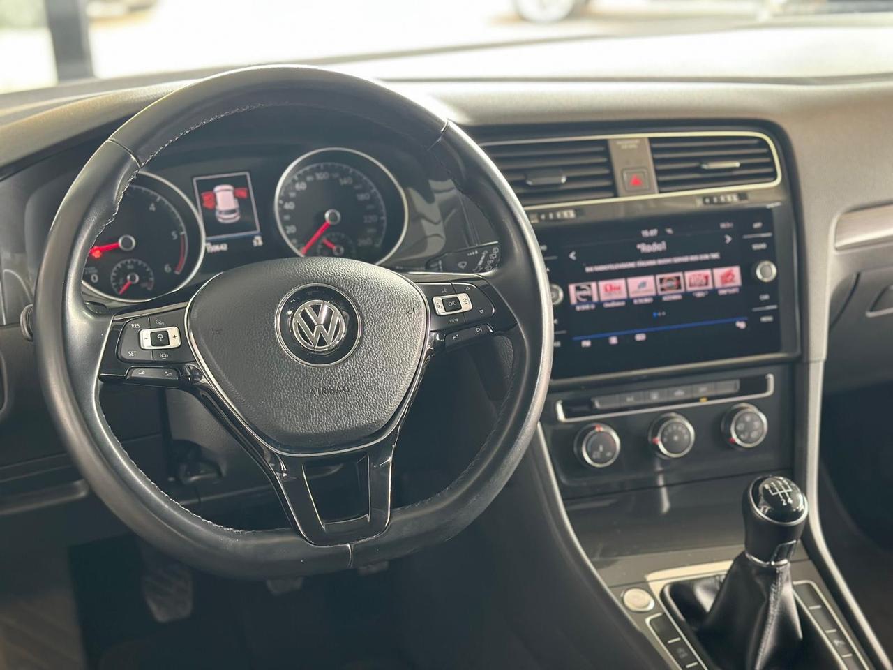 Volkswagen Golf 1.6 TDI 115 CV 5p. Business BlueMotion Technology