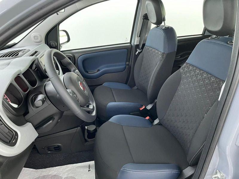 FIAT Panda Cross Panda 1.0 firefly hybrid City Cross s&s 70cv 5p.ti