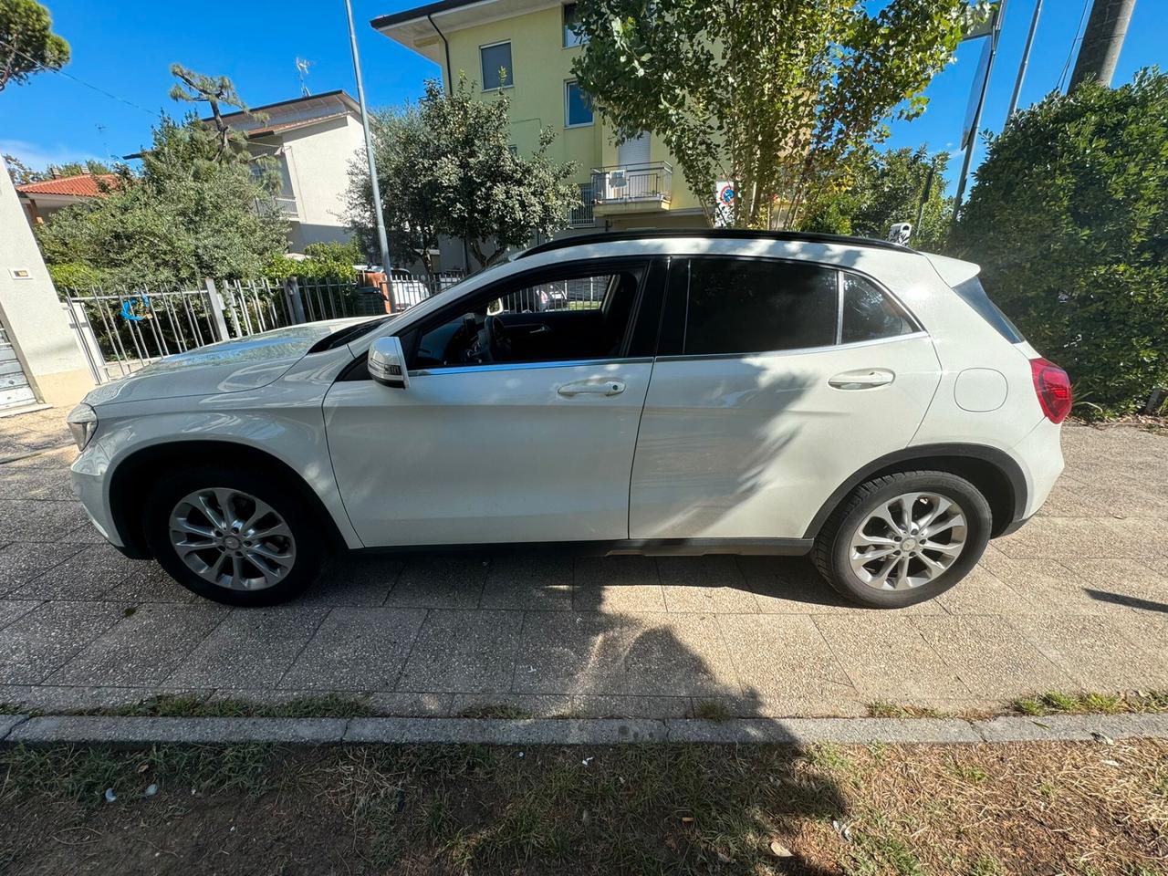 Mercedes-benz GLA 180 GLA 180 d Business