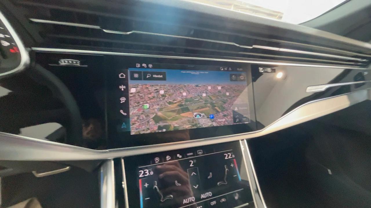 Audi Q8 3.0 tdi mhev S line quattro286cv auto