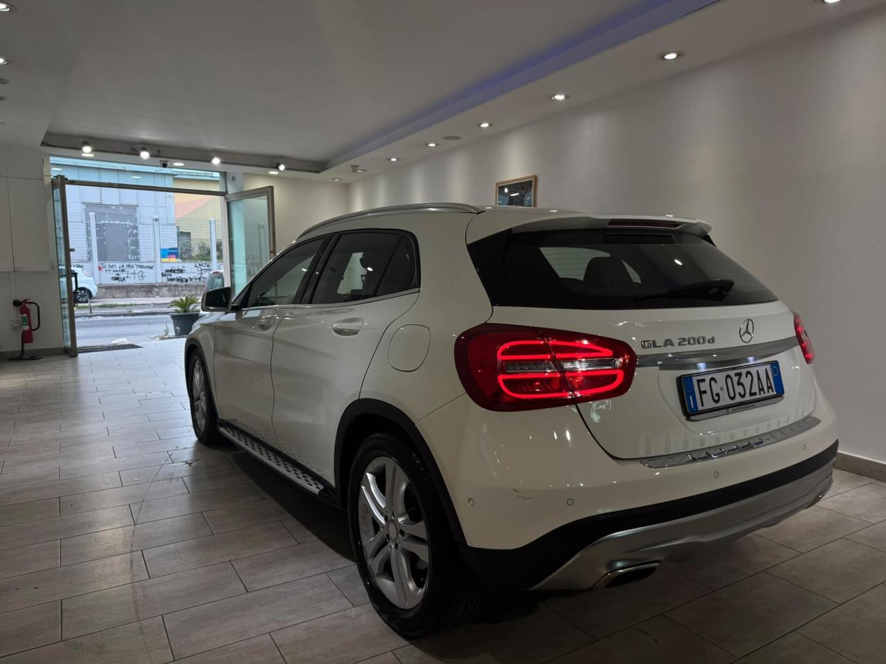 MERCEDES-BENZ GLA 200 d Automatic Premium – Soli 107.000 km – Pedane Off-Road