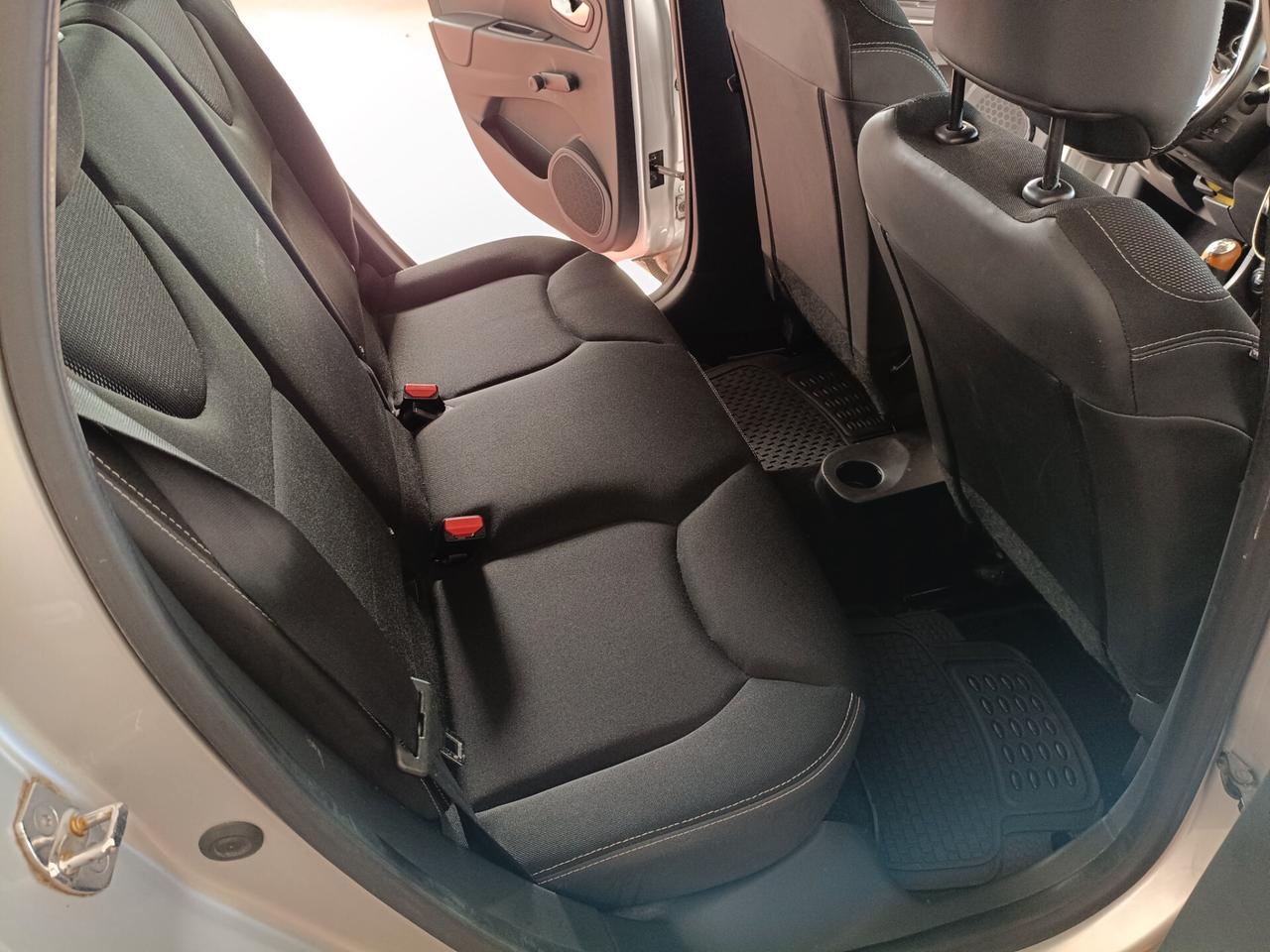 Renault Clio Sporter 1.5 dCi 8V 75CV Wave