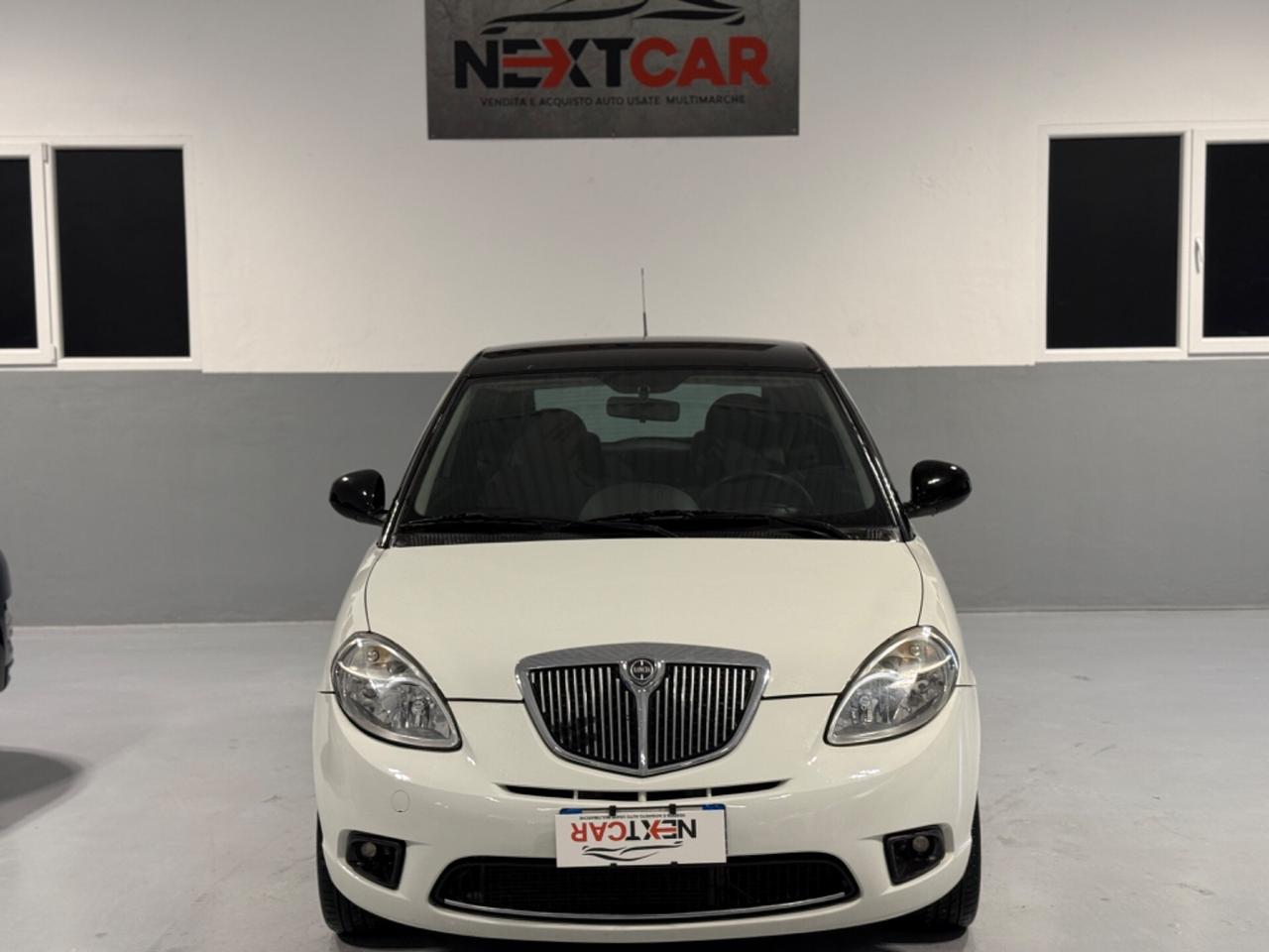 Lancia Ypsilon 1.3 MJT 75 CV