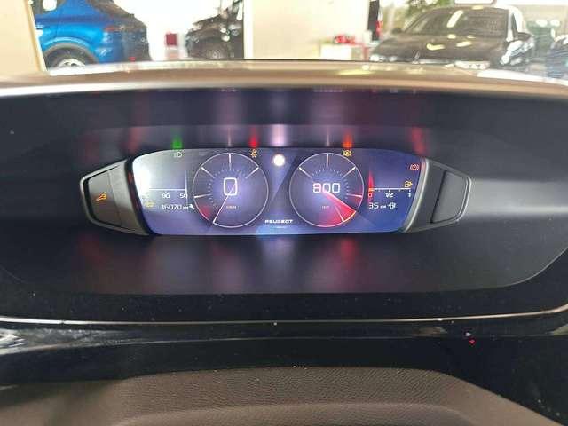 Peugeot 308 1.2 130cv Allure + Key Less + Navi + Camera