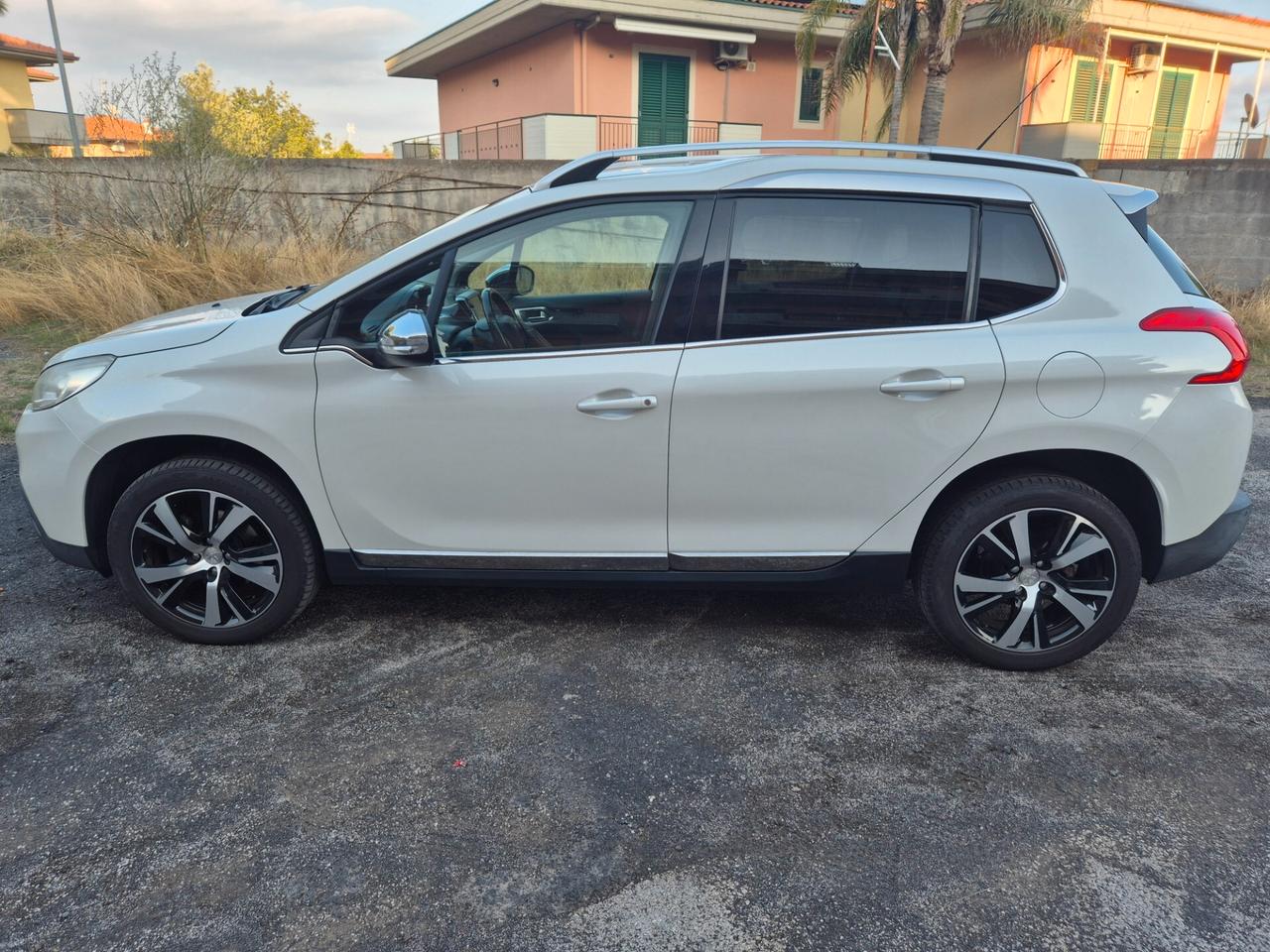 Peugeot 2008 1.6 HDi 120 cv Full Opt