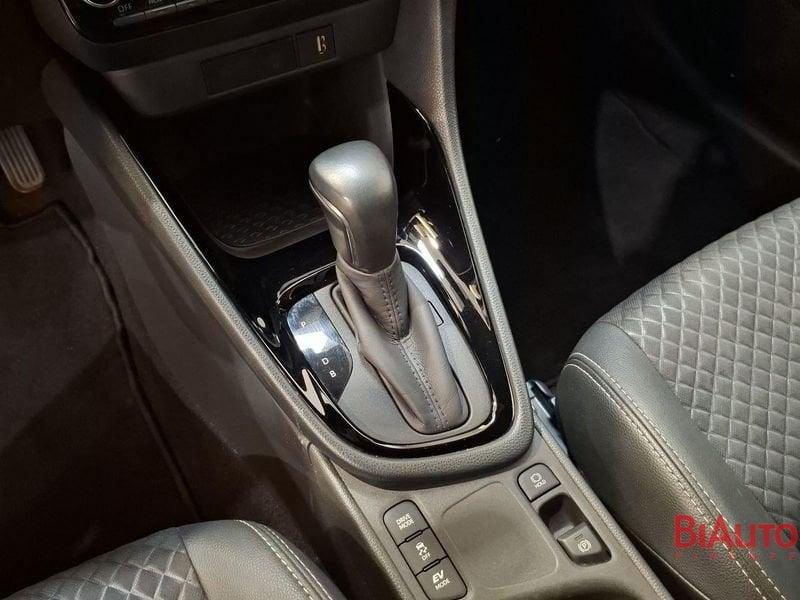 Toyota Yaris Yaris 1.5h Style