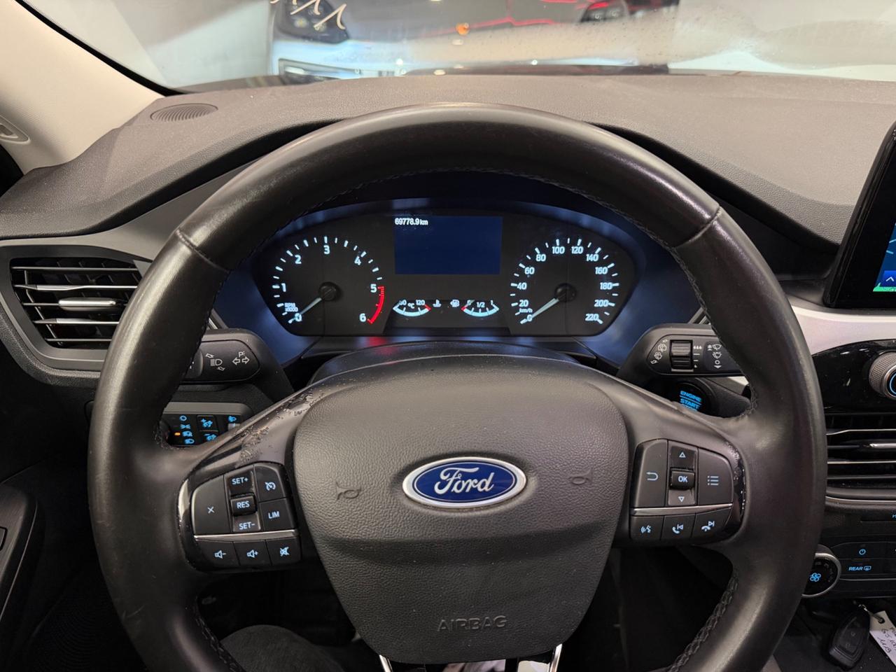 Ford Kuga 1.5 EcoBlue 120 CV 2WD ST-Line (88 kw)
