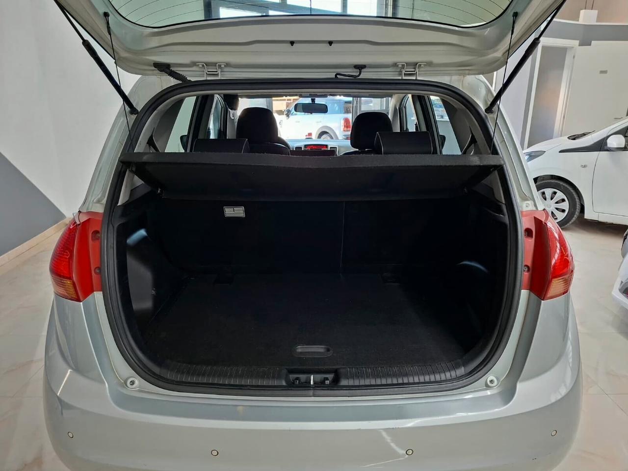 Kia Venga 1.4 CRDi 90cv WGT EX 2010