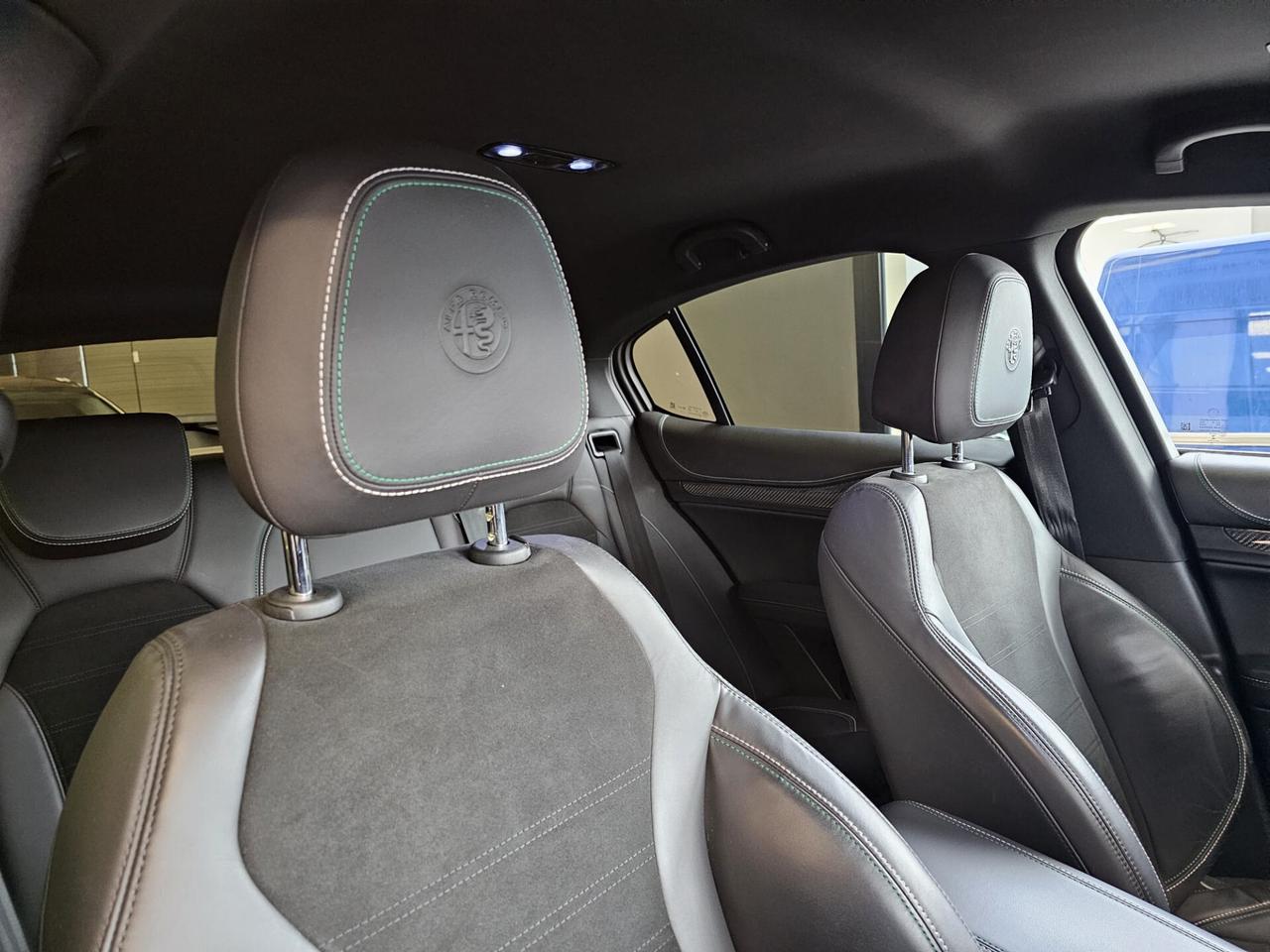 Alfa Romeo Stelvio 2.9 Bi-Turbo V6 510 CV AT8 Quadrifoglio