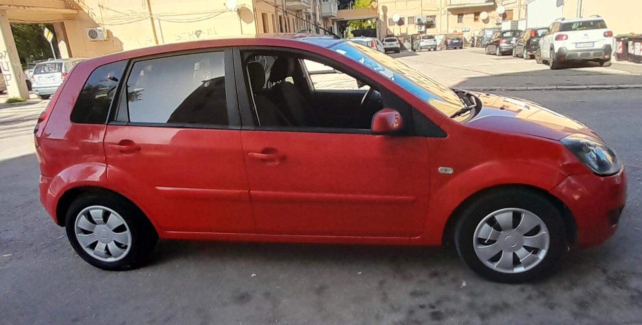 Ford Fiesta 1.4 TDCi 5p.