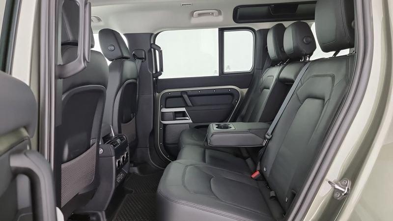 Land Rover Defender 110 3.0D I6 200 CV AWD Auto SE Autocarro N1