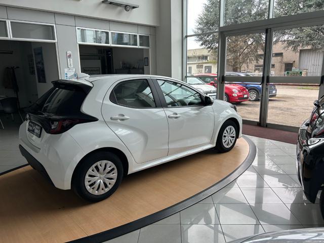 TOYOTA Yaris 1.0 5 porte Active