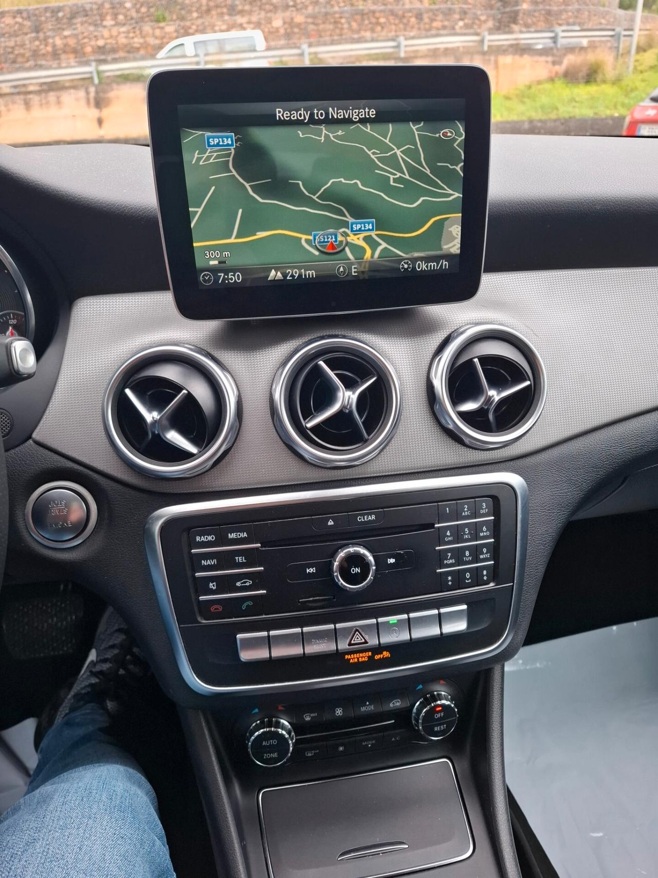 Mercedes-benz GLA 200 d Automatic Sport 2017