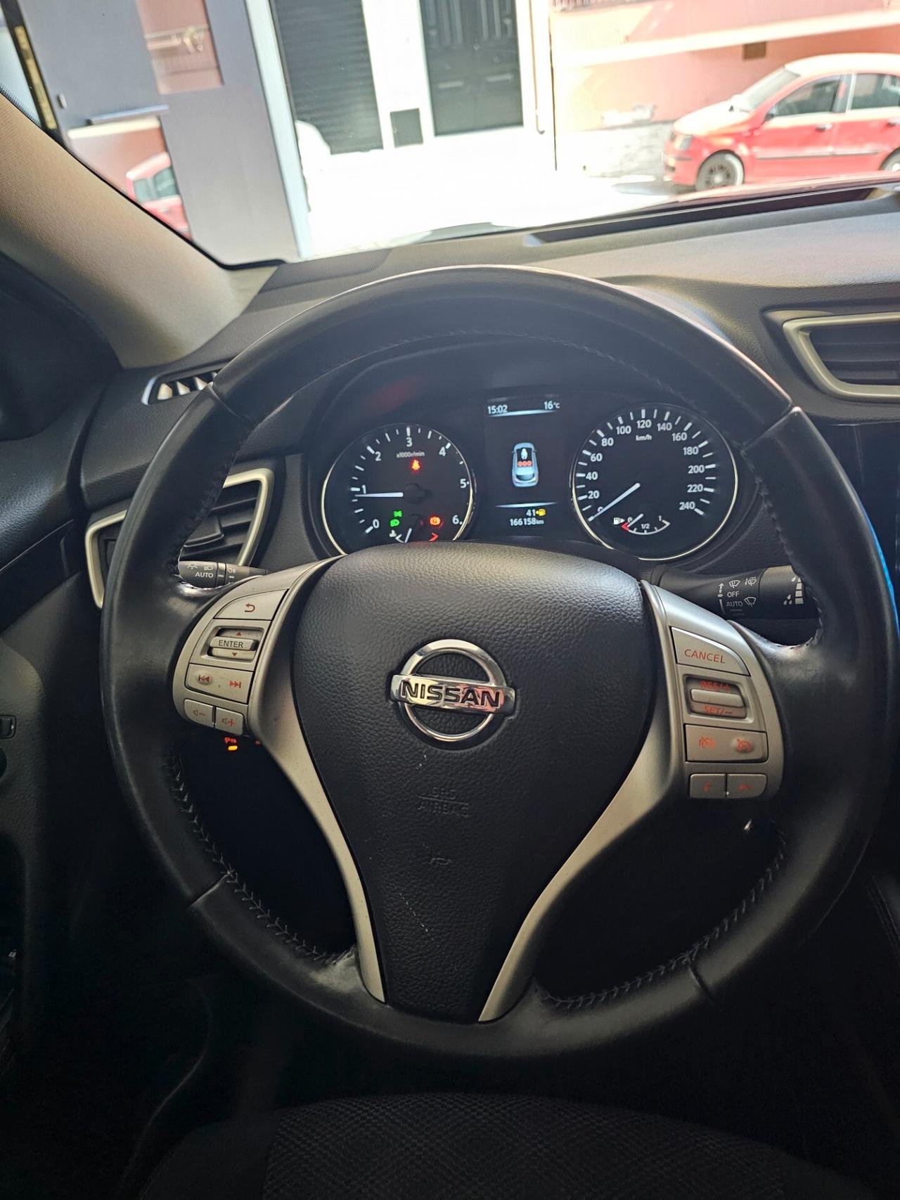 Nissan Qashqai 1.5 dCi N-Connecta