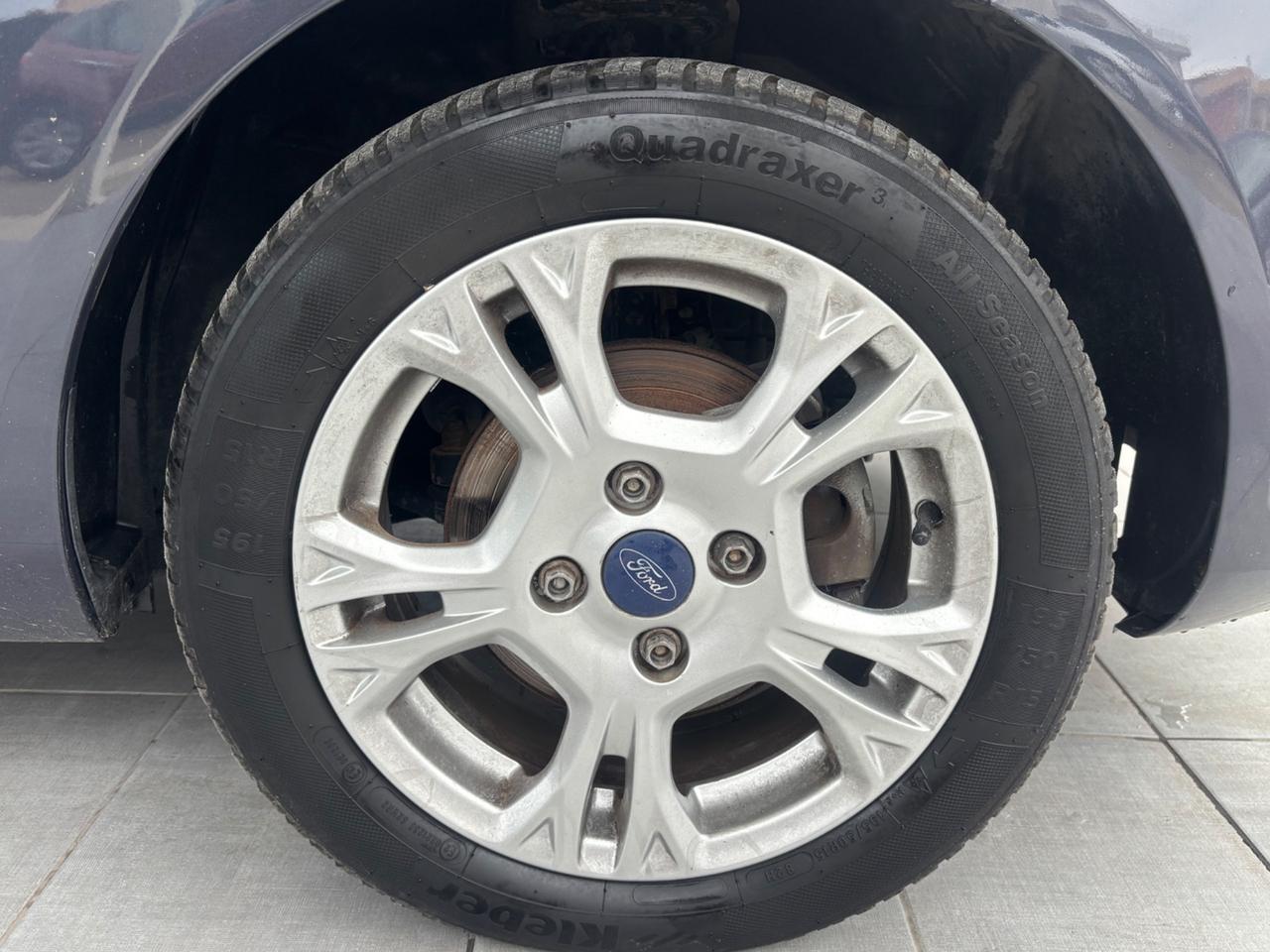 Ford Fiesta 1.4 5p. Bz.- GPL Titanium