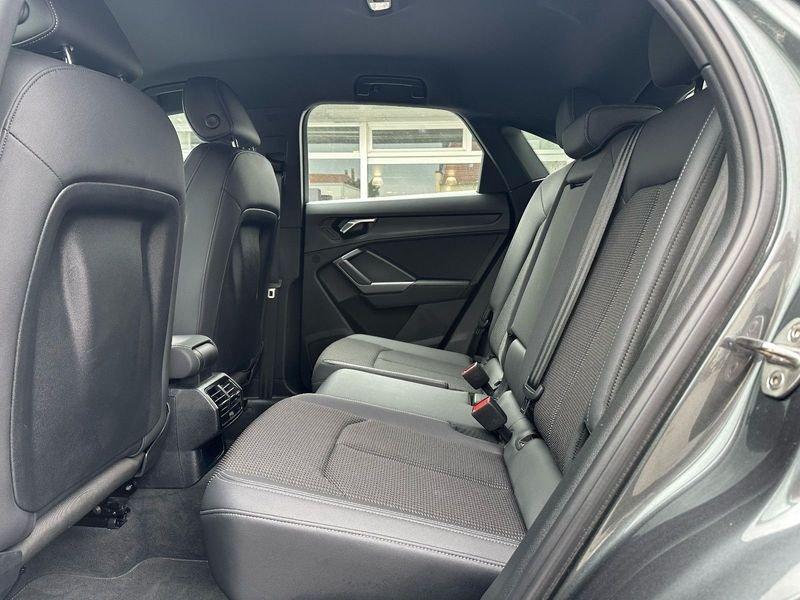 Audi Q3 SPB 35 TDI S tronic S line Camera Cockpit Matrix Led