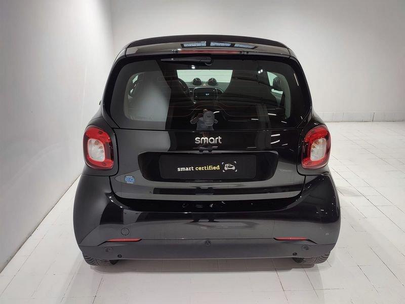 smart fortwo EQ Passion