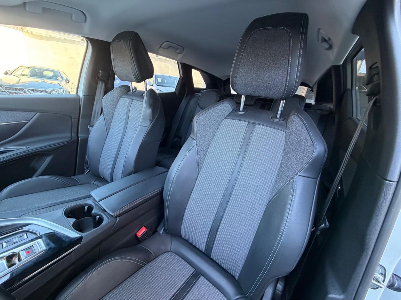 Peugeot 3008 BlueHDi 130 S&S EAT8 Allure Pack