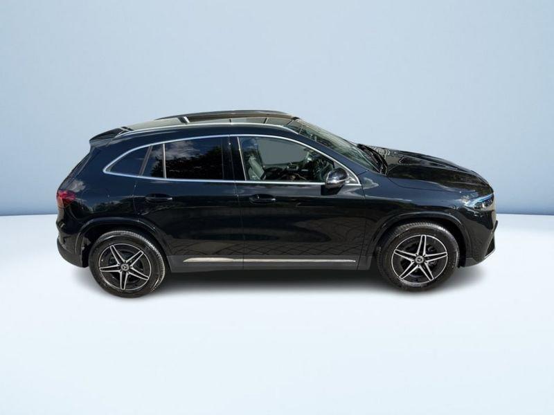 Mercedes-Benz EQA 300 4Matic AMG Line Advanced Digital Edition