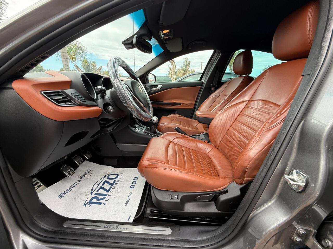 Alfa Romeo Giulietta 1.6 JTDm-2 105 CV Sprint Navi Pelle Led
