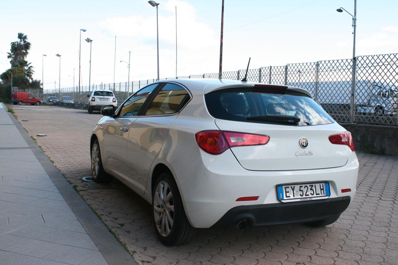 Alfa Romeo Giulietta 1.6 JTDm-2 105 CV Business