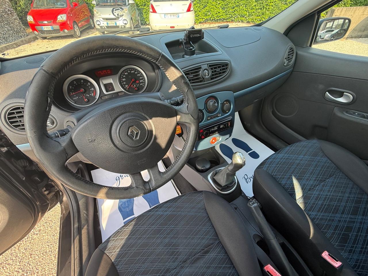 Renault Clio 1.2 16V 5 porte Le Iene