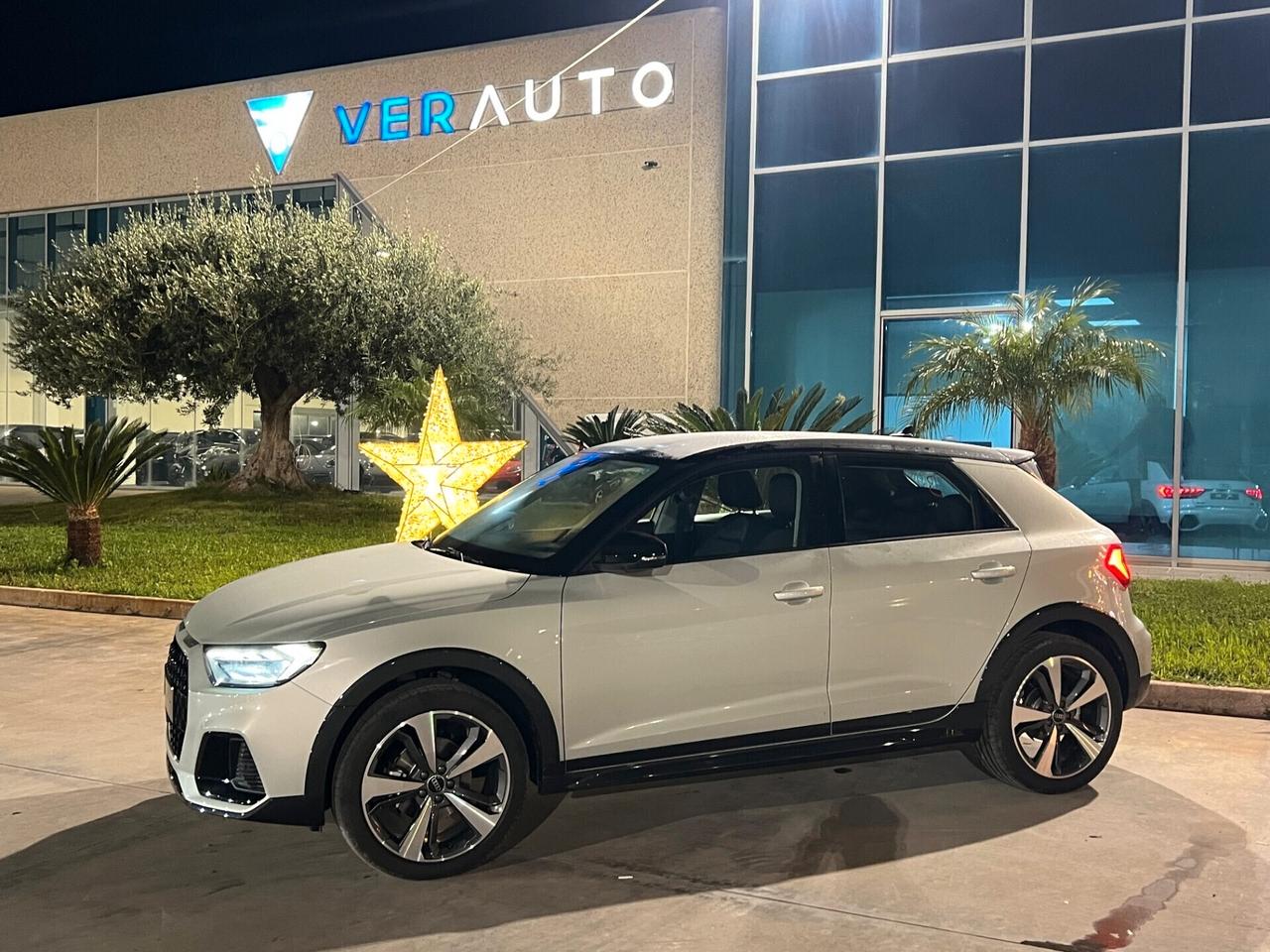 Audi A1 allstreet 30 possibilità noleggio no scoring