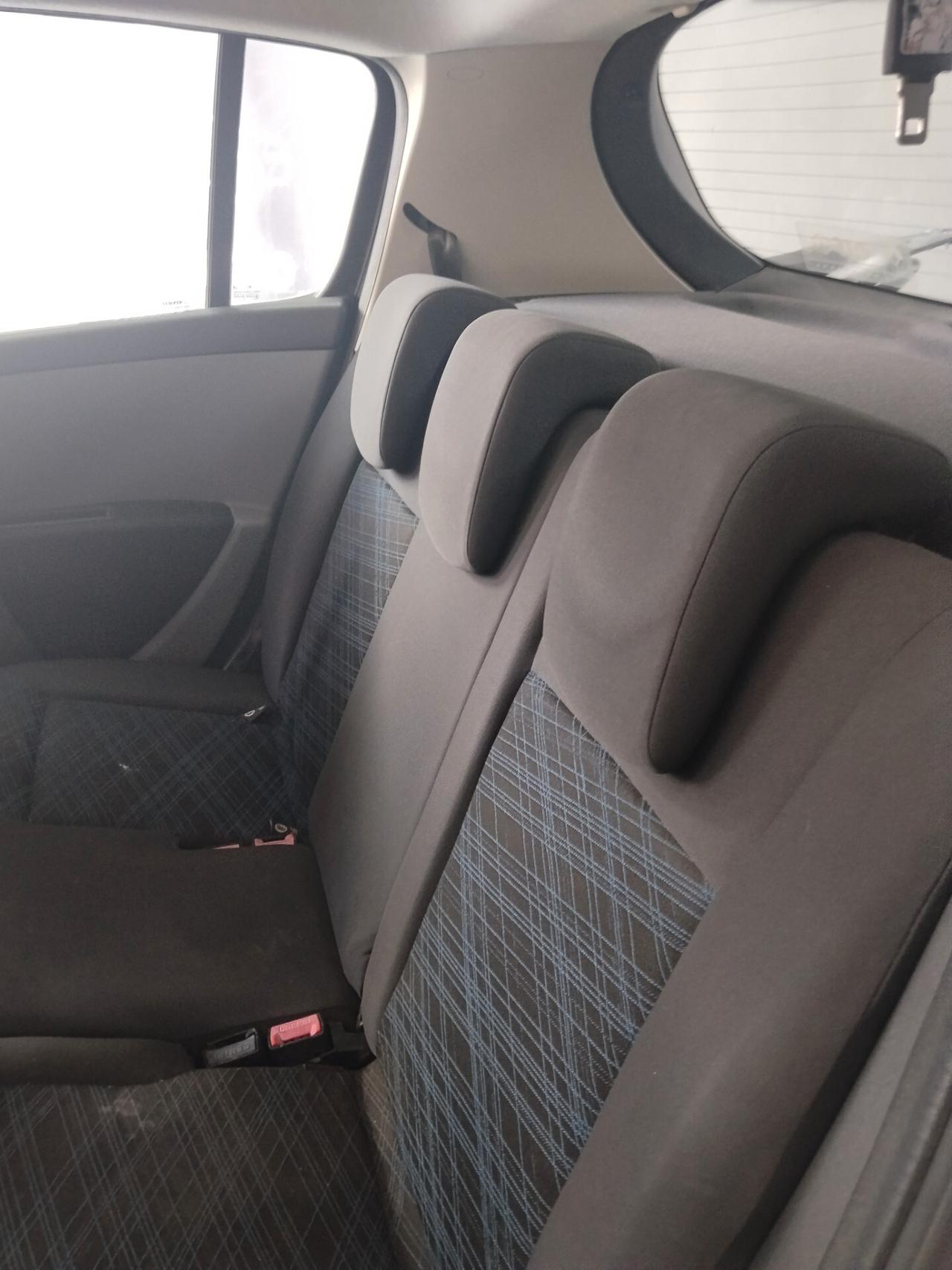 Renault Clio 1.5 diesel CON GARANZIA