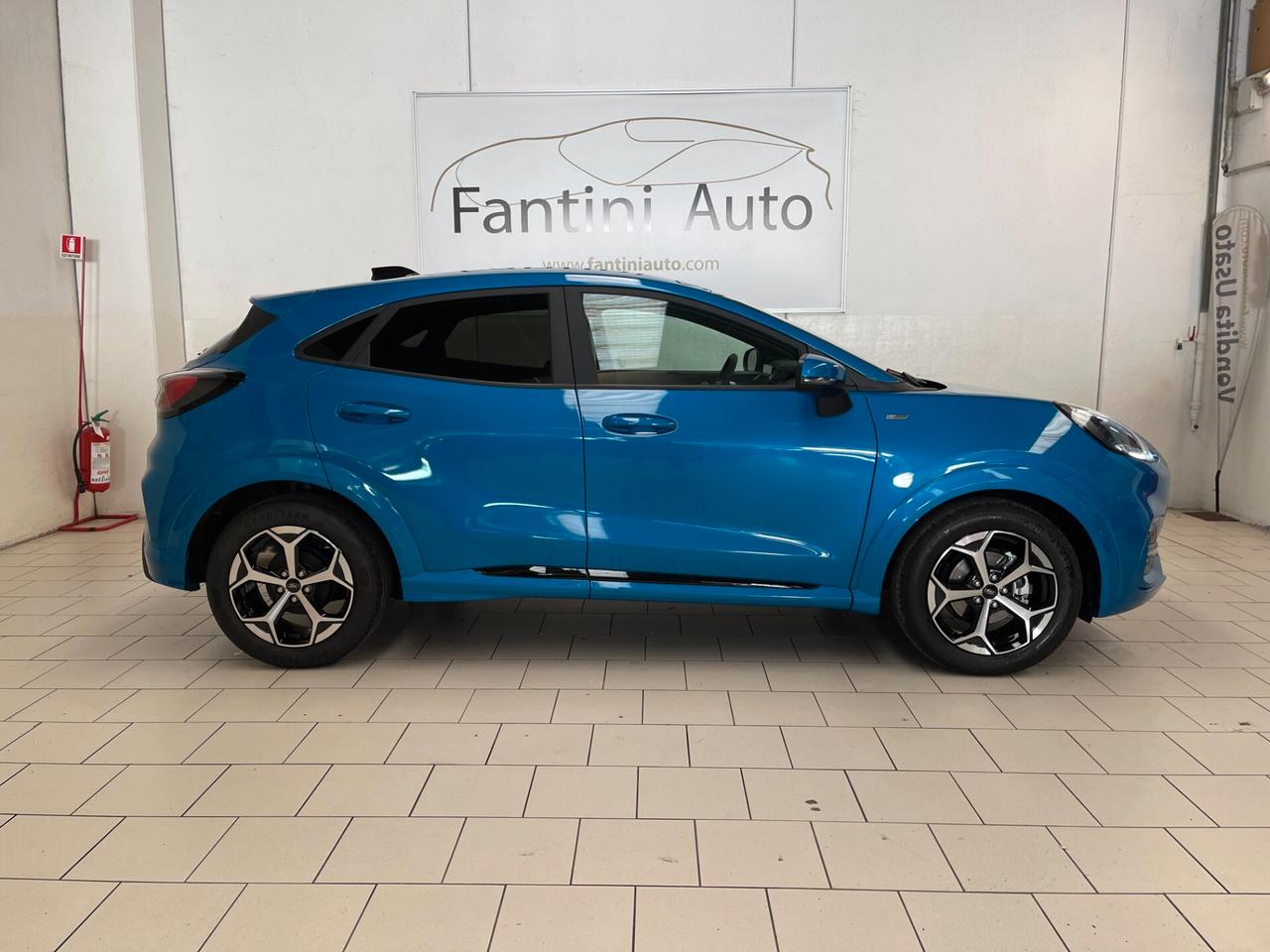 Ford Puma ST-Line 1.0 125cv hybrid-LEGGI SOTTO