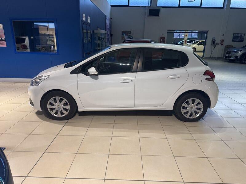 Peugeot 208 BlueHDi 100 S&S 5 porte Van Active 5.500 + IVA