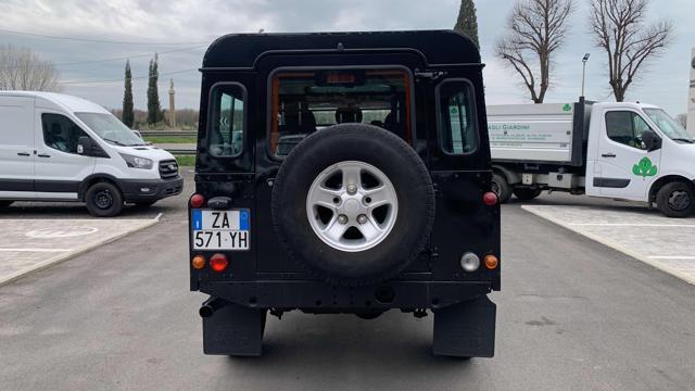 LAND ROVER Defender 110 2.4 TD4 CrewCab S