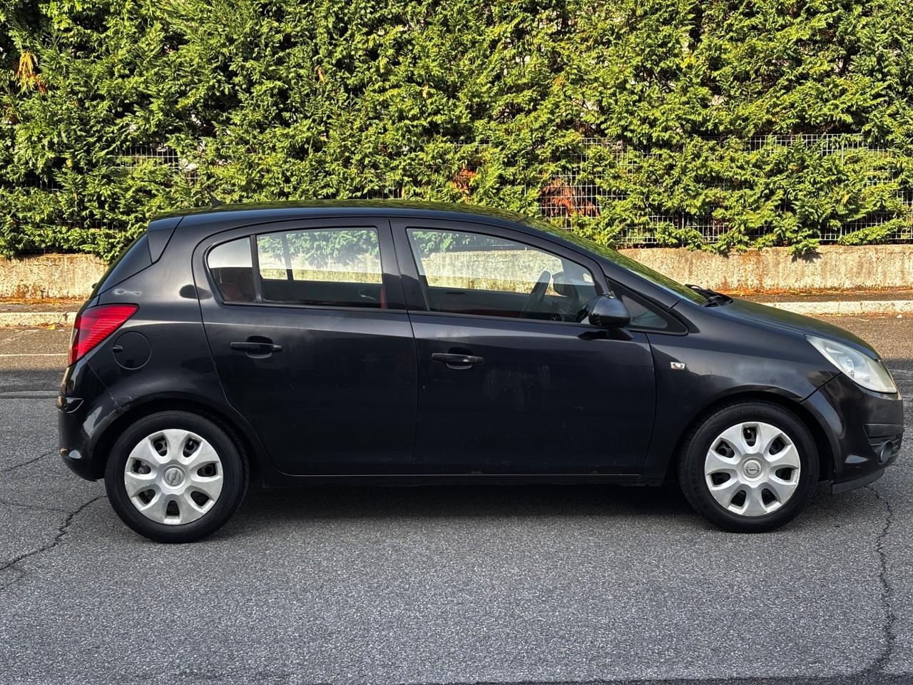 Opel Corsa 1.2 5 porte Enjoy