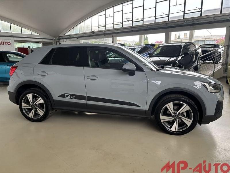 Audi Q2 1.5 35 TFSI IDENTITY BLACK S TRONIC