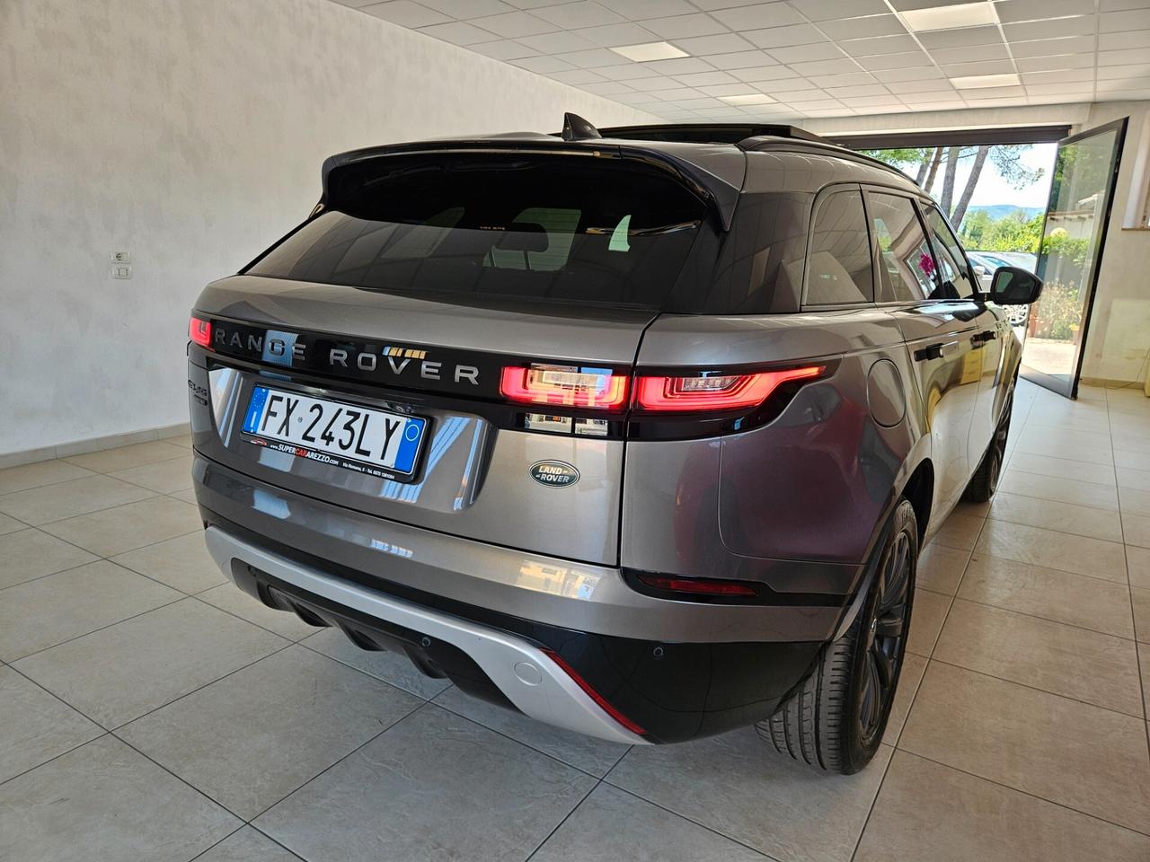 Land Rover Range Rover Velar Range Rover Velar 2.0D I4 240 CV R-Dynamic S