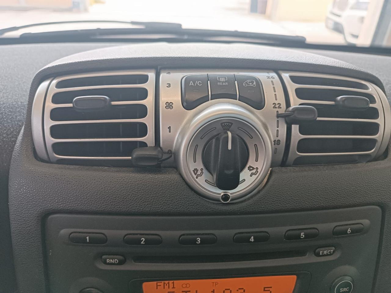 Smart ForTwo 1000 52 kW coupé passion